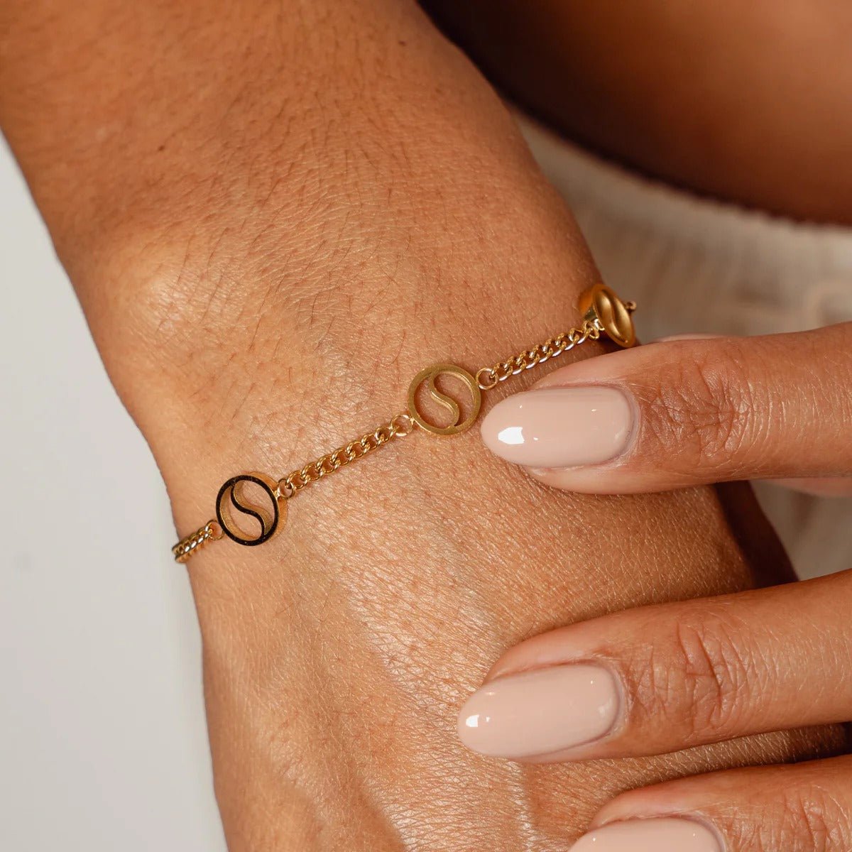 Pulseira Pingente Sierra Banhada em Ouro 18K - Murano Joias