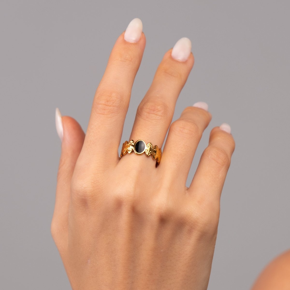 Anel Ajustável Ônix Banhado em Ouro 18k - Murano Joias