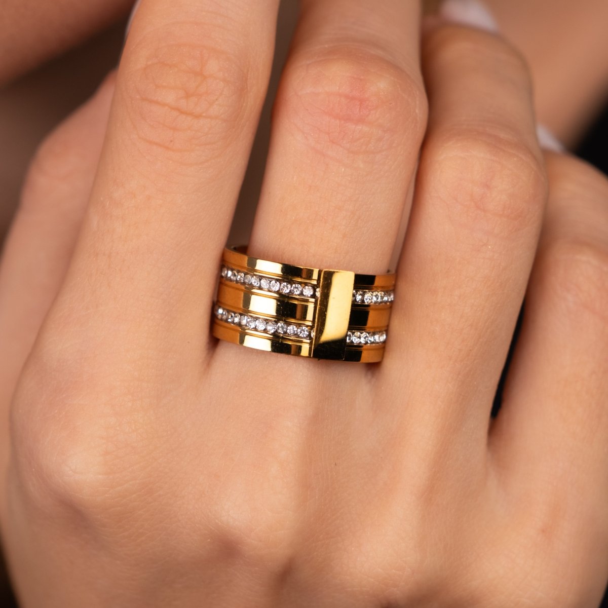 Anel Caviar Stack Banhado em Ouro 18K - Murano Joias
