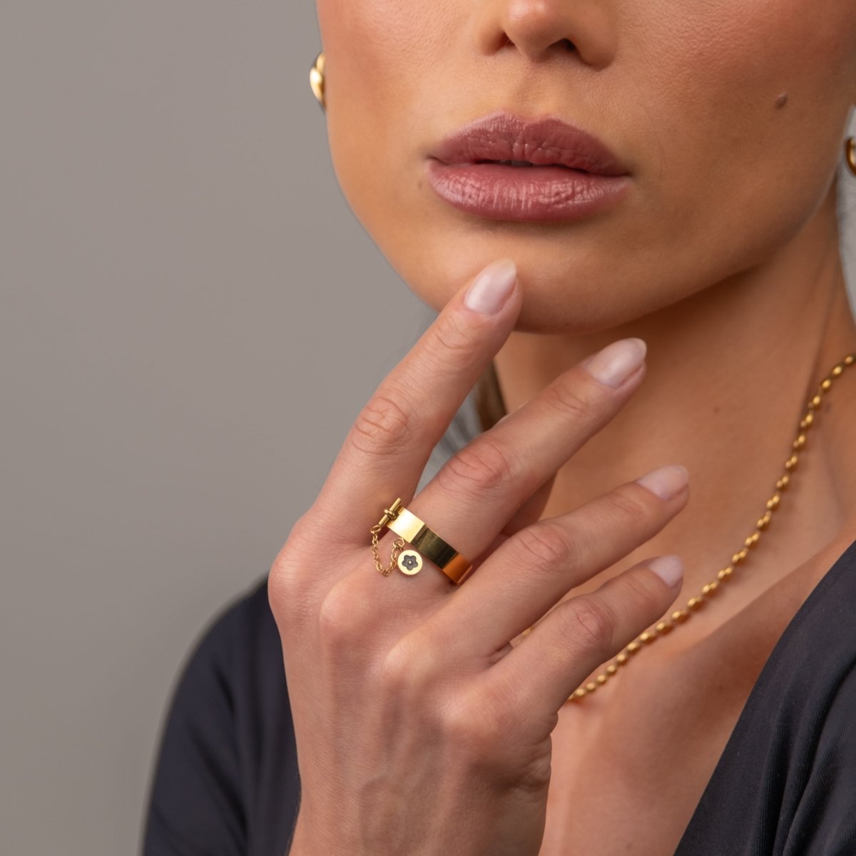 Anel Charme Banhado em Ouro 18K - Murano Joias