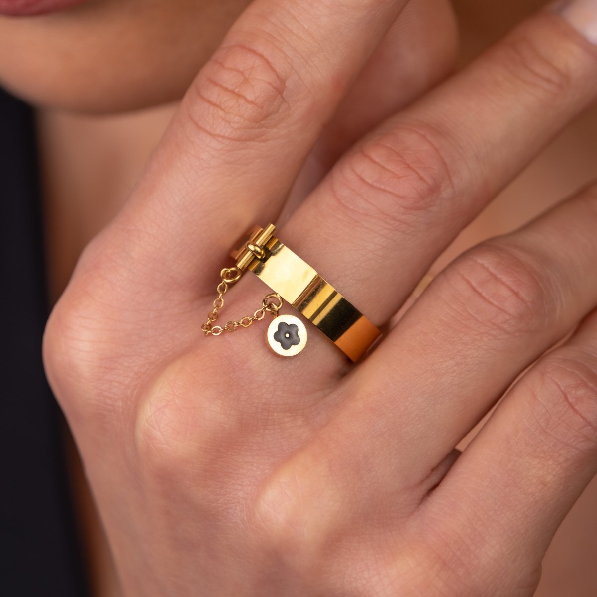 Anel Charme Banhado em Ouro 18K - Murano Joias