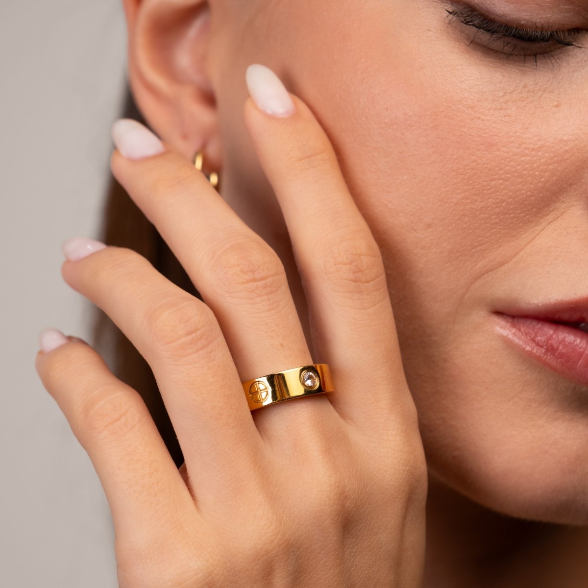 Anel Classic Inspiração Banhado em Ouro 18k - Murano Joias
