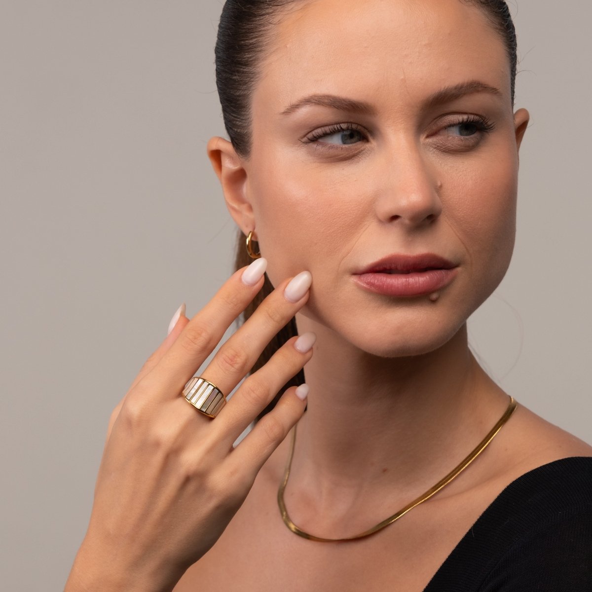Anel Coliseu Banhado em Ouro 18k - Murano Joias