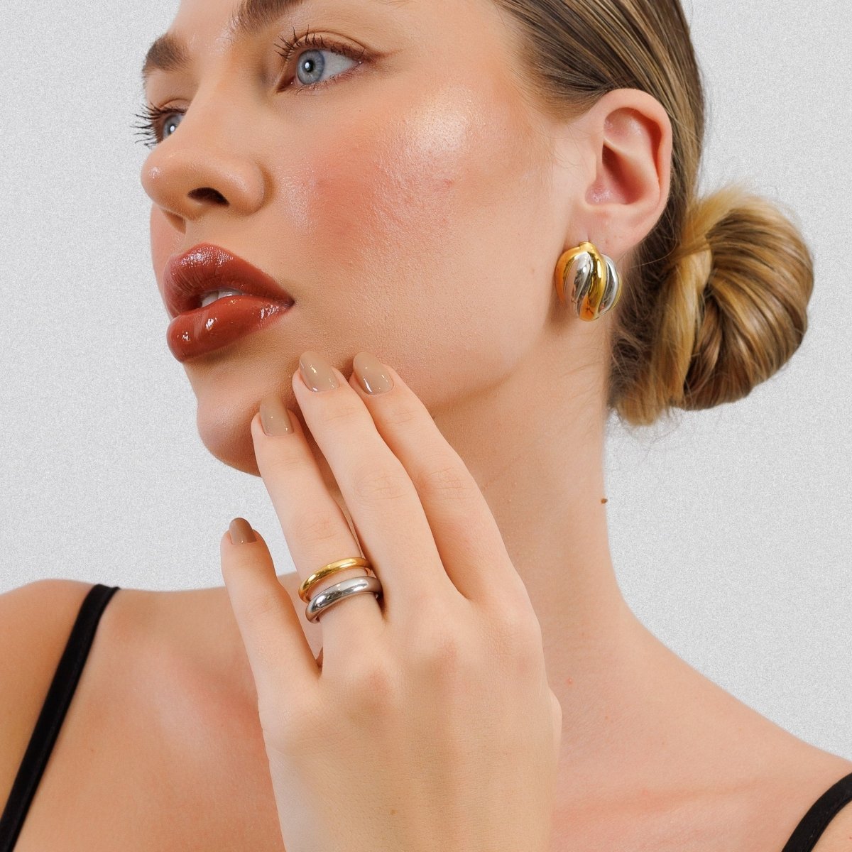 Anel Duality Ajustável com Mix de Banhos Dourado e Prata - Murano Joias