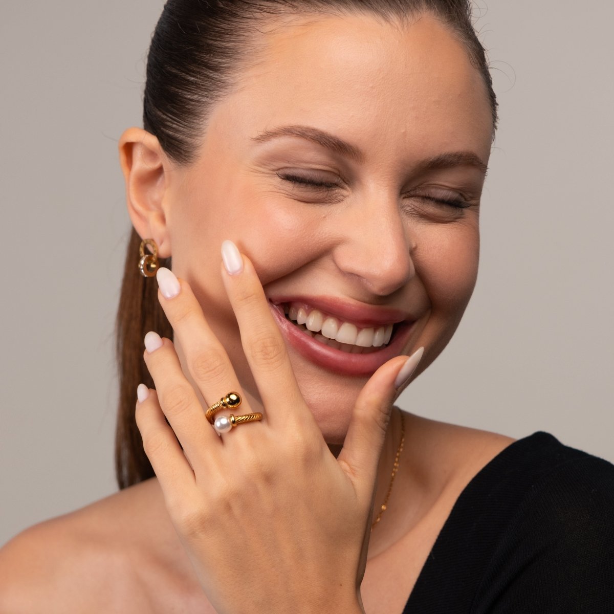 Anel Elegance Pérola Banhado em Ouro 18k - Murano Joias