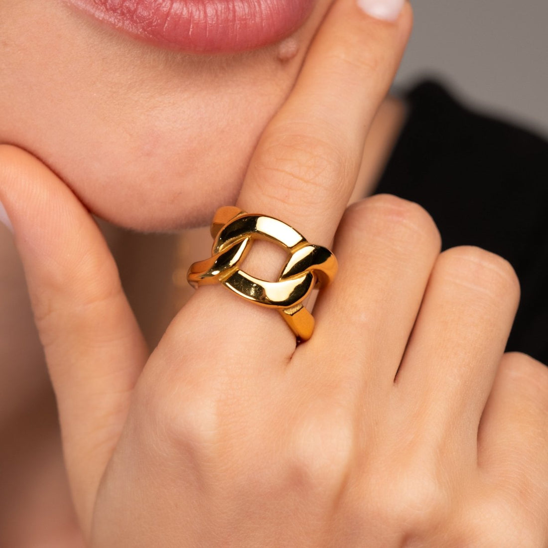 Anel Elo Duplo Banhado em Ouro 18K - Murano Joias