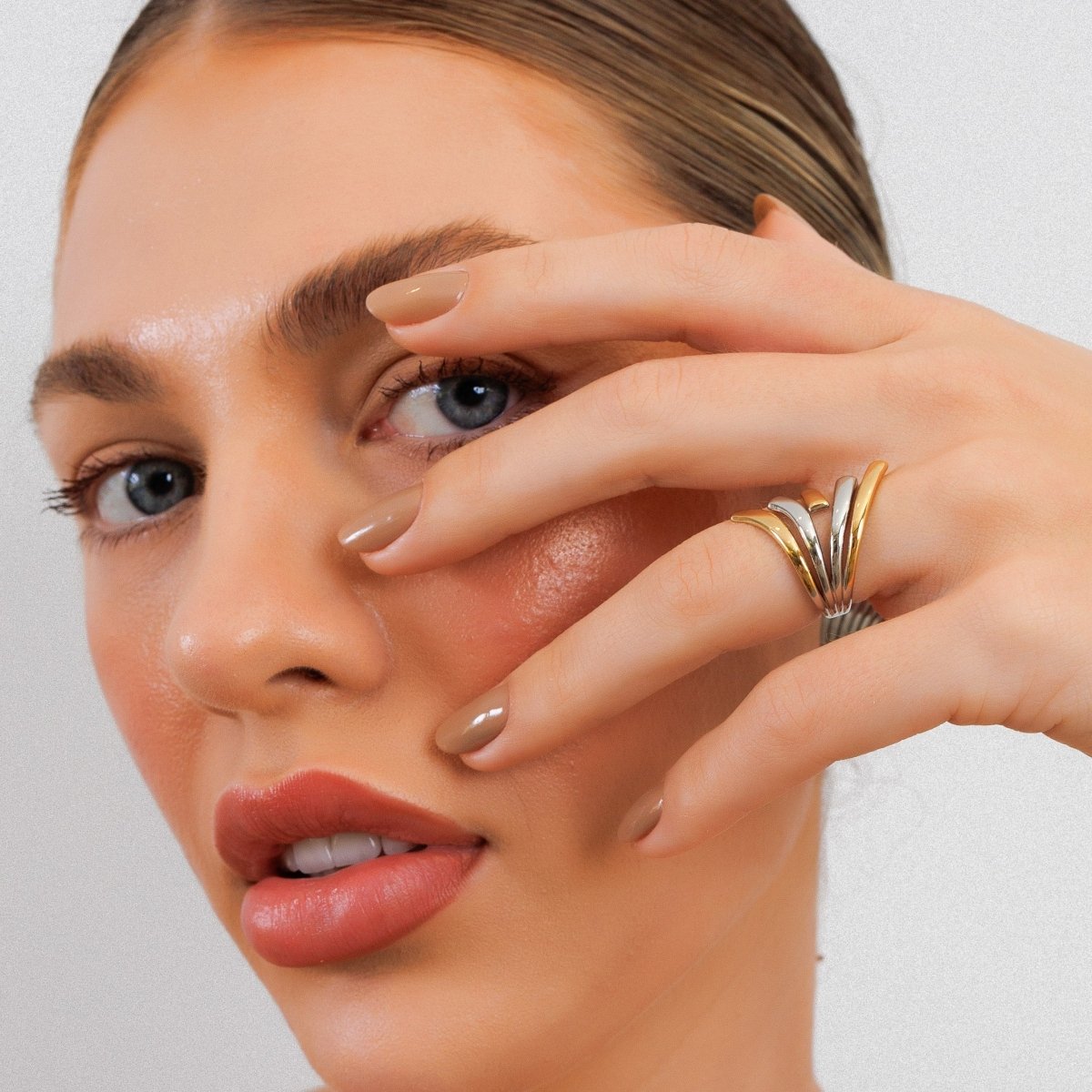 Anel Flow Ajustável com Mix de Banhos Dourado e Prata - Murano Joias