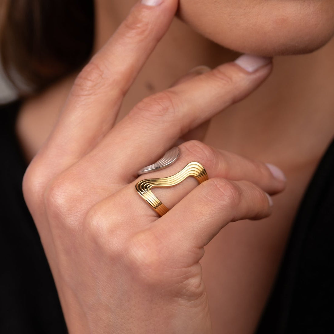 Anel Infinity Ajustável com Mix de Banhos Dourado e Prata - Murano Joias