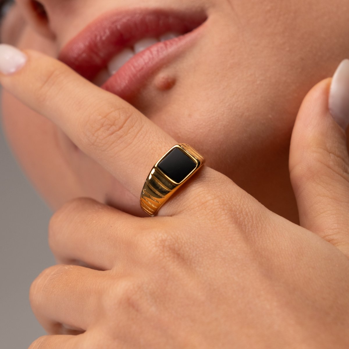 Anel Noir Banhado em Ouro 18k - Murano Joias