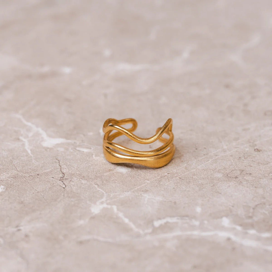 Anel Ondas Ajustável Banhado em Ouro 18K - Murano Joias