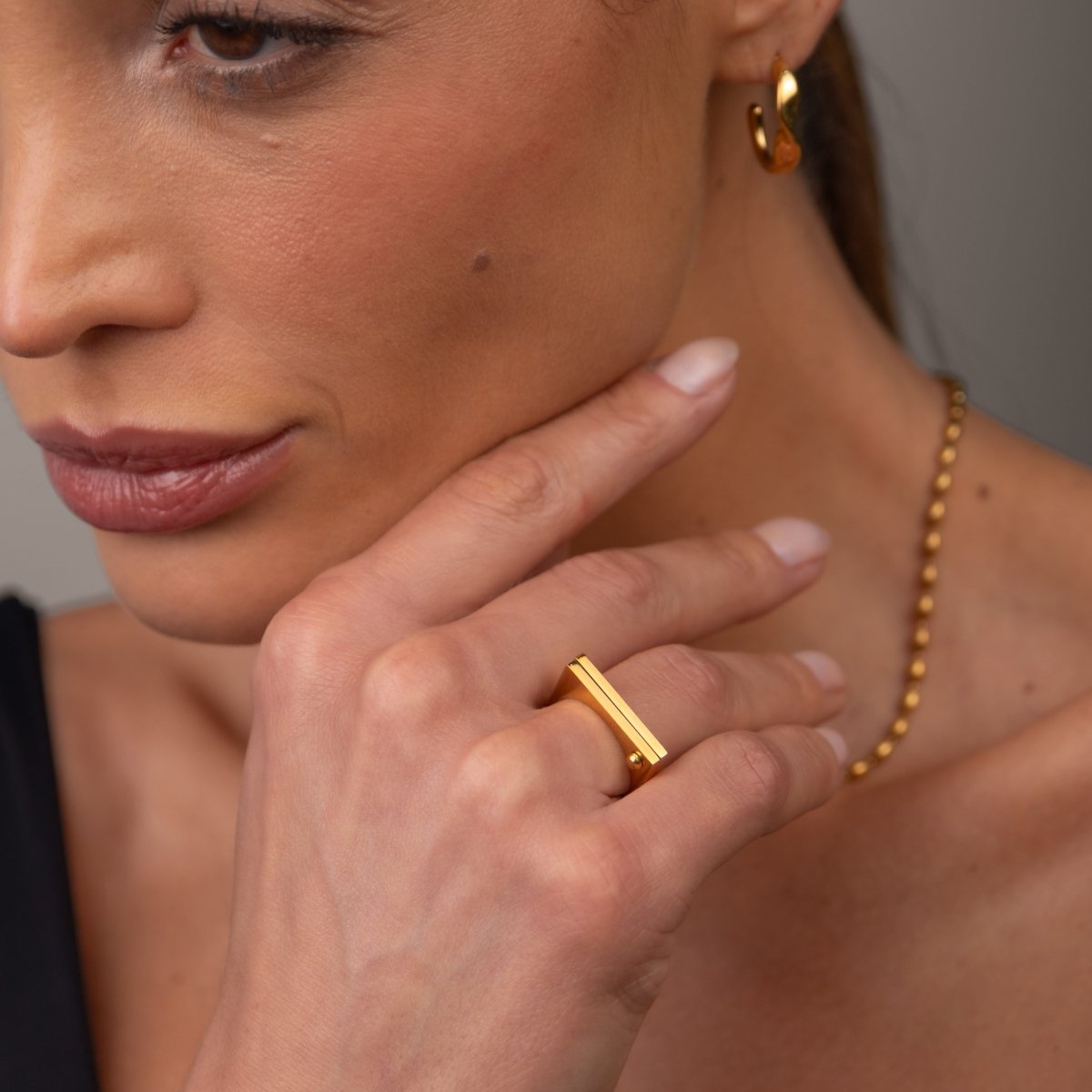 Anel Parafuso Plano Banhado em Ouro 18k - Murano Joias