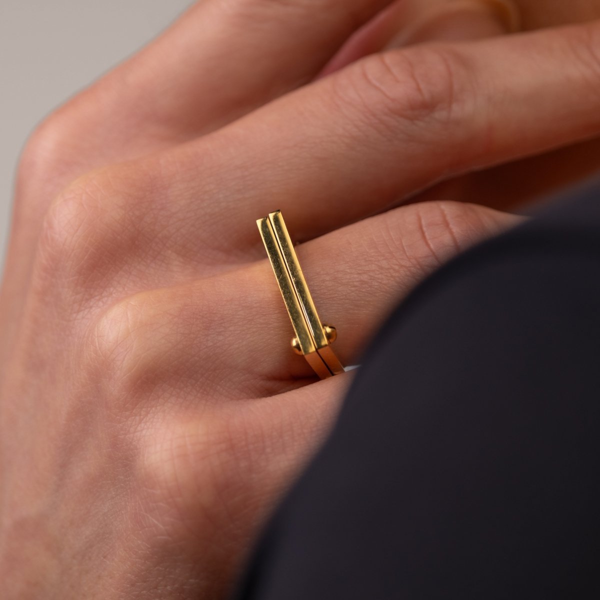 Anel Parafuso Plano Banhado em Ouro 18k - Murano Joias