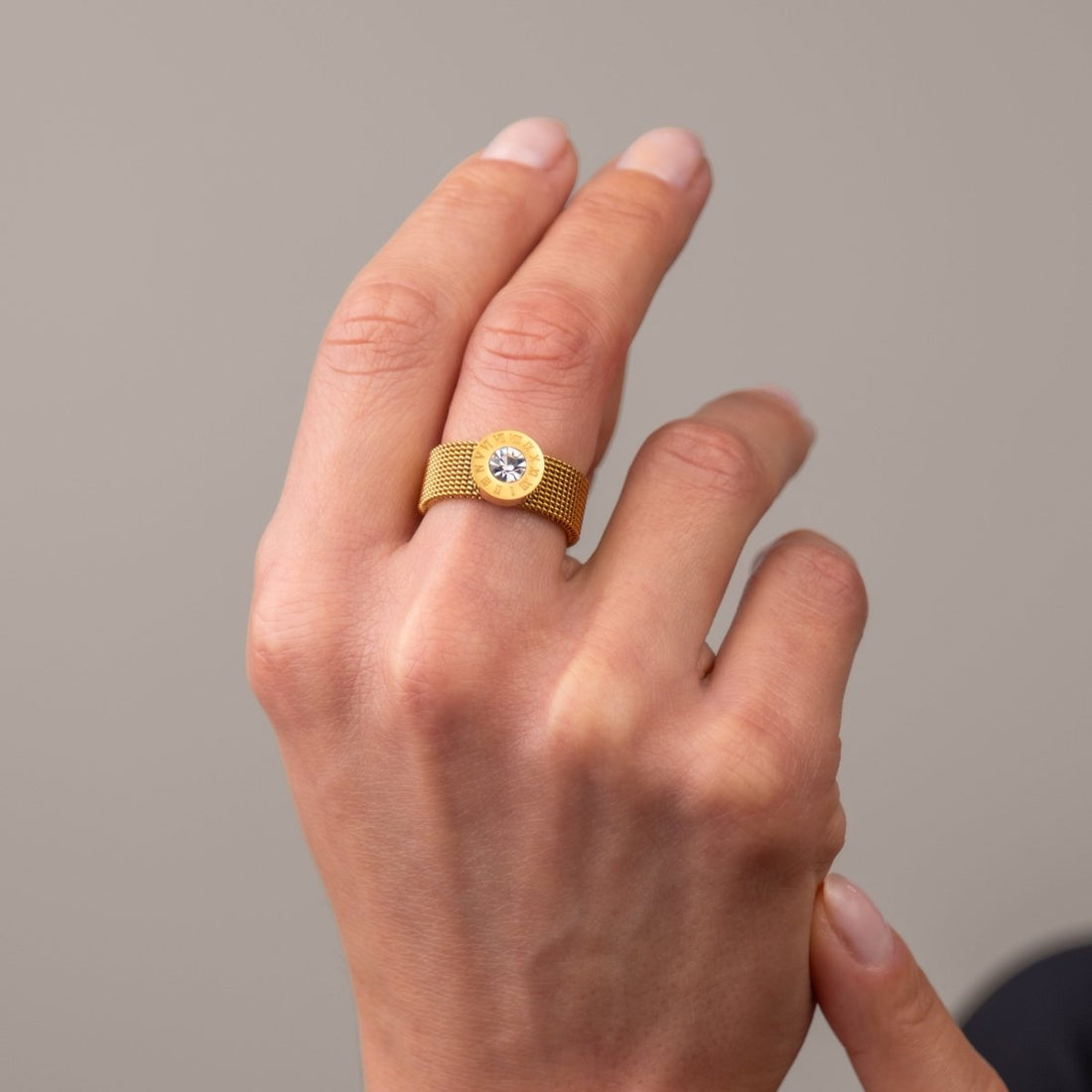 Anel Roman Malha Banhado em Ouro 18K - Murano Joias