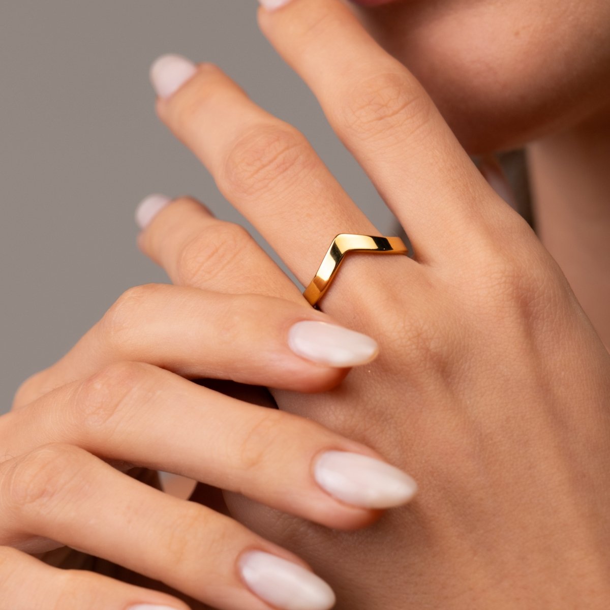 Anel Trinity Liso Banhado em Ouro 18K - Murano Joias