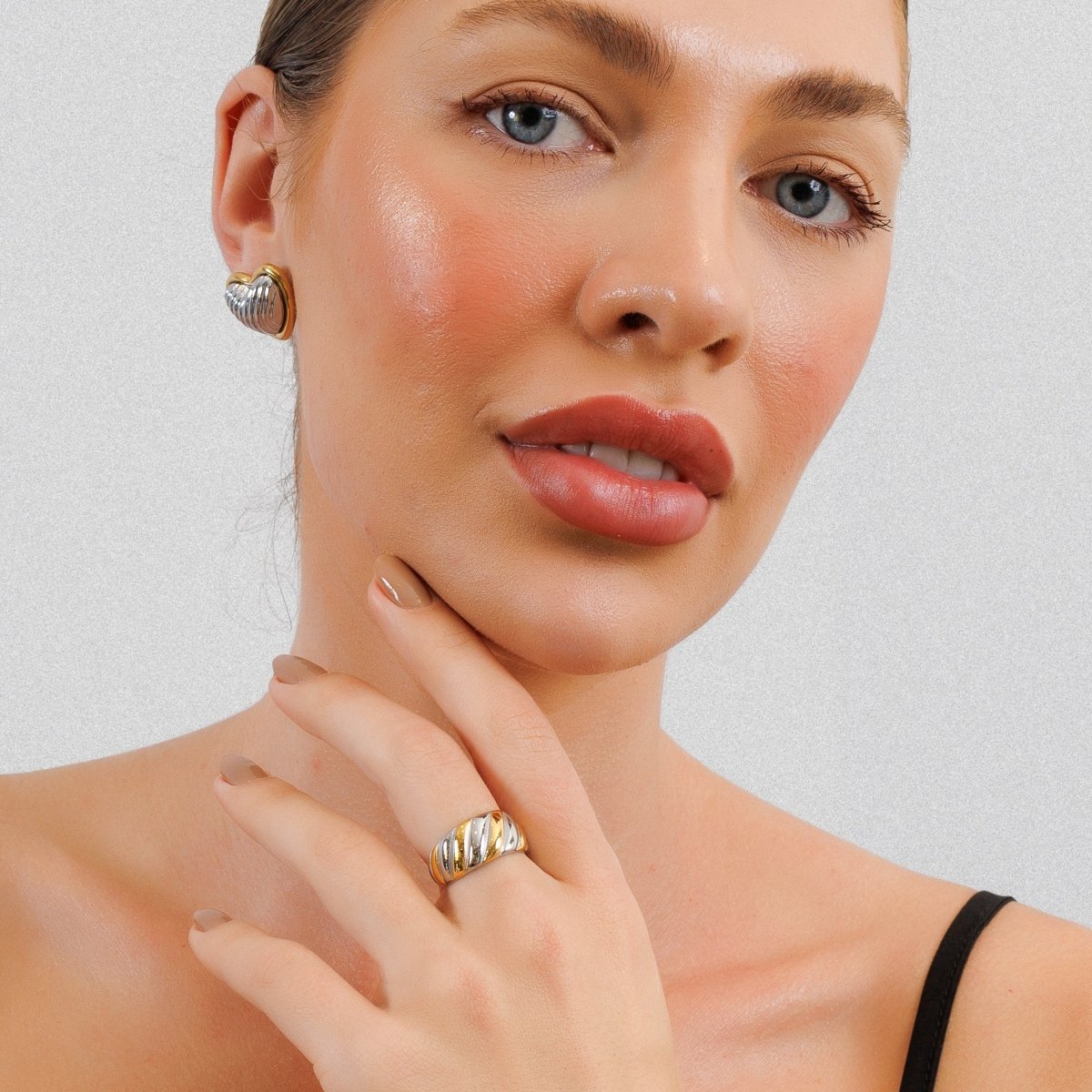 Anel Twist Ajustável com Mix de Banhos Dourado e Prata - Murano Joias