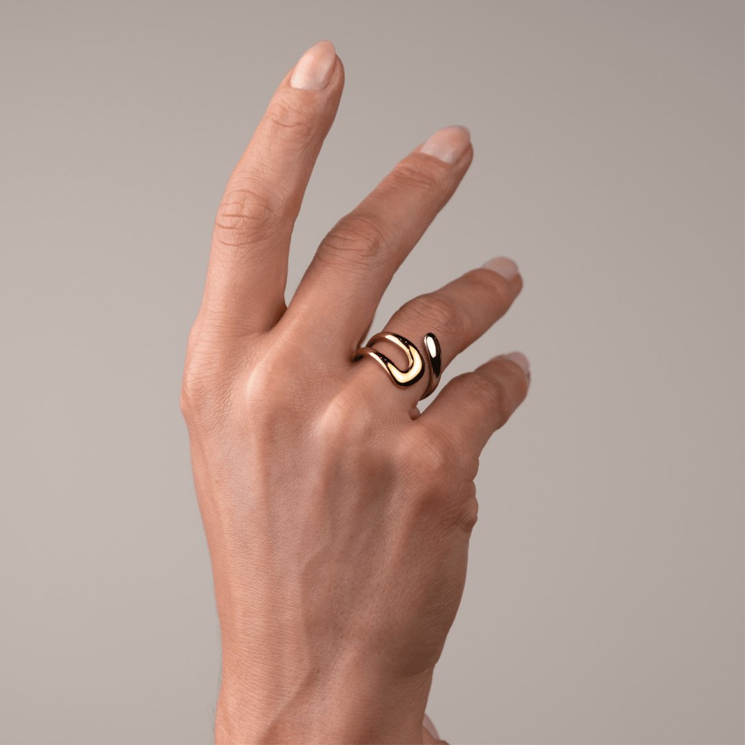 Anel Wave Ajustável com Mix de Banhos Dourado e Prata - Murano Joias