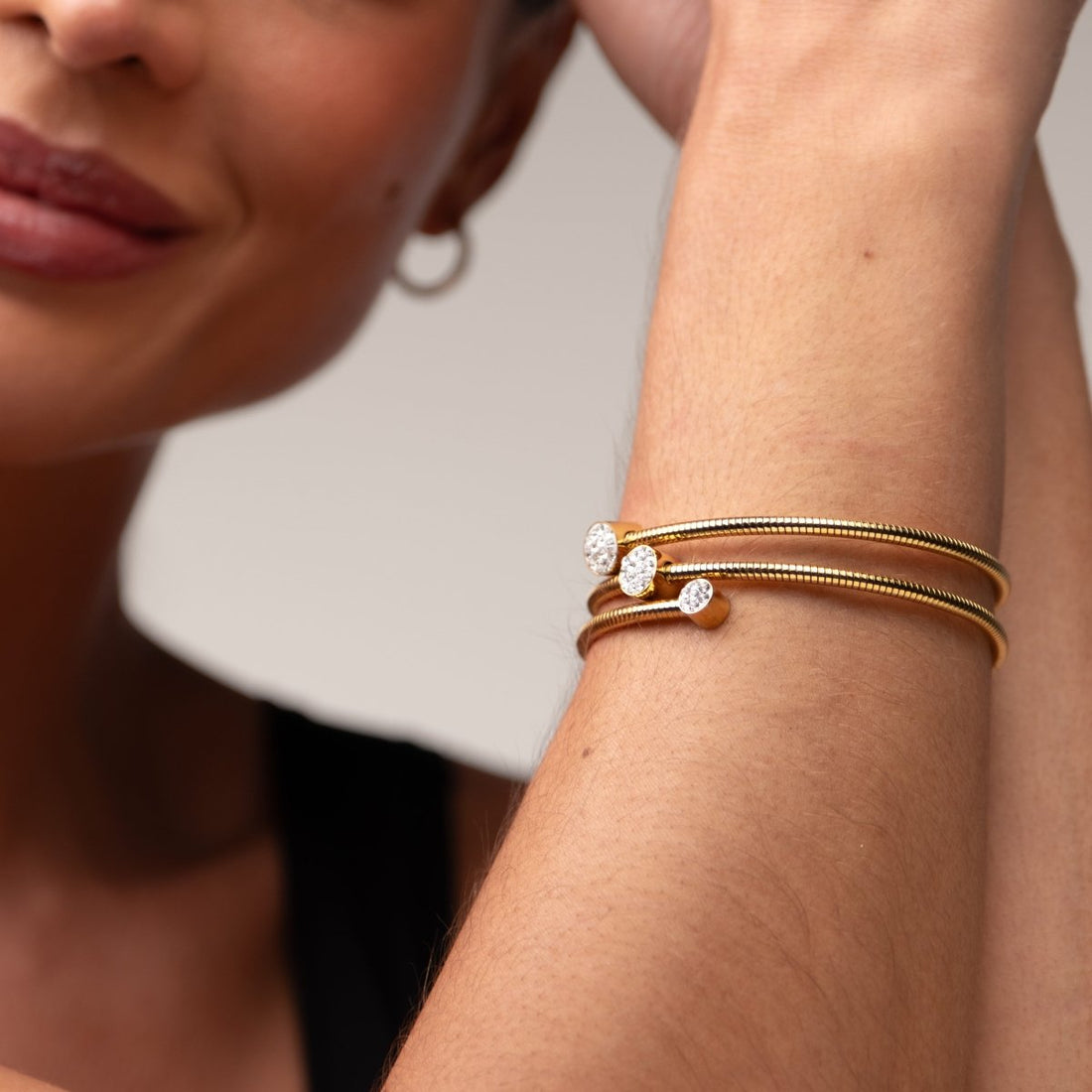 Bracelete Espiral Cristais Banhado em Ouro 18k - Murano Joias