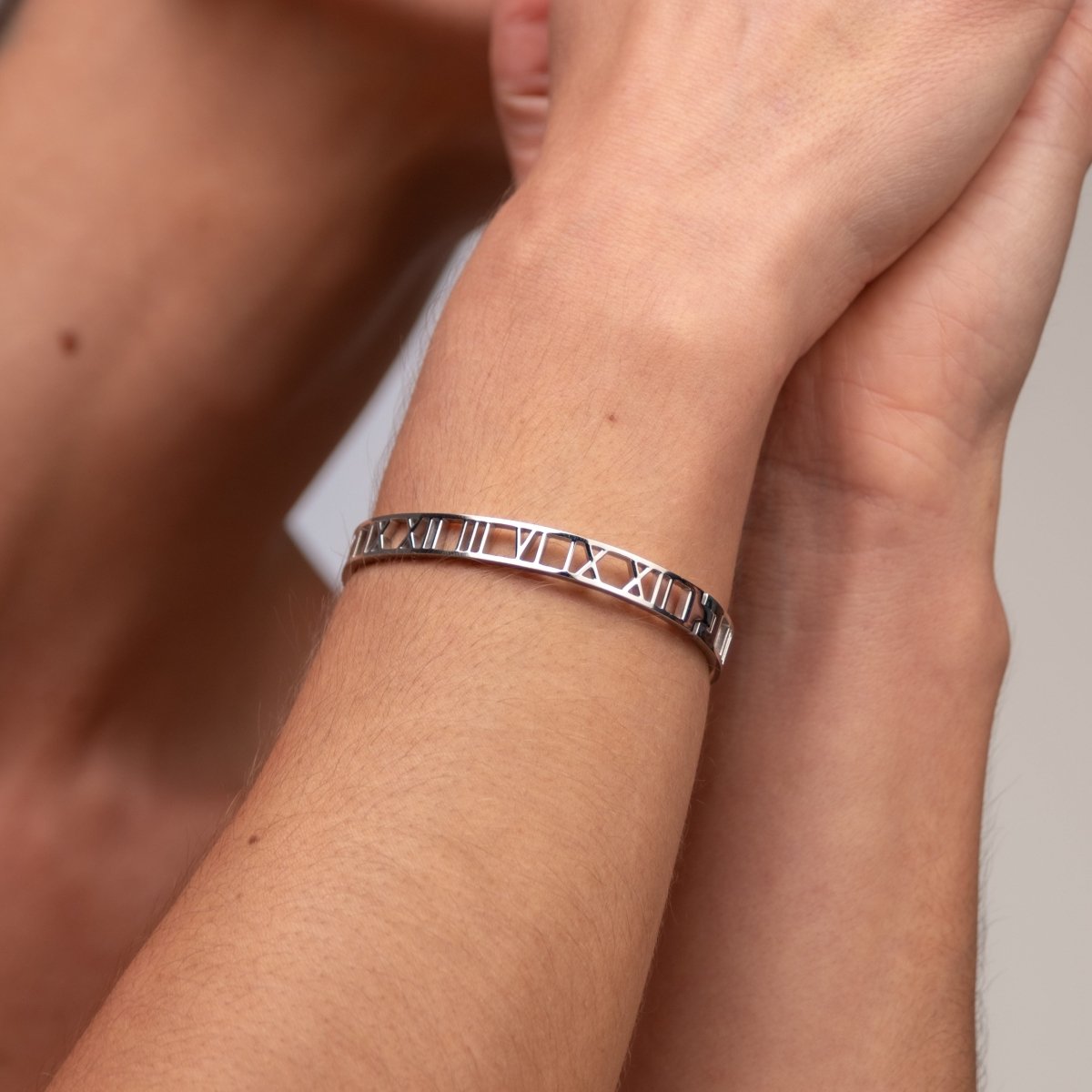 Bracelete Numeral Romanos - Prata - Murano Joias