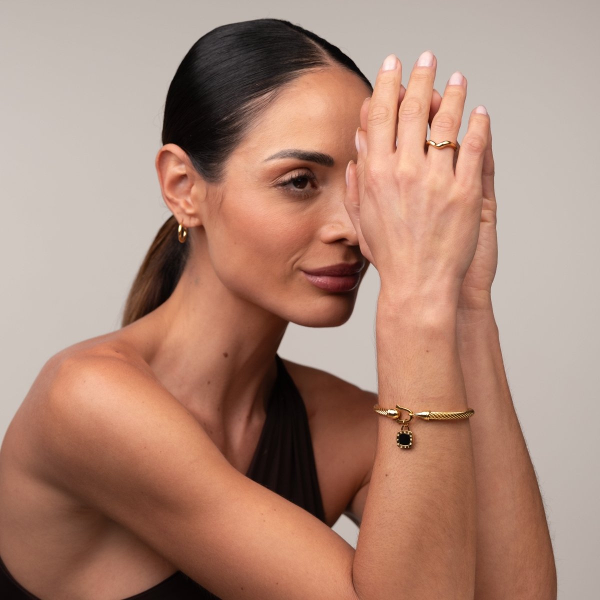 Bracelete Pingente Ônix Quadrado Banhado em Ouro 18K - Murano Joias