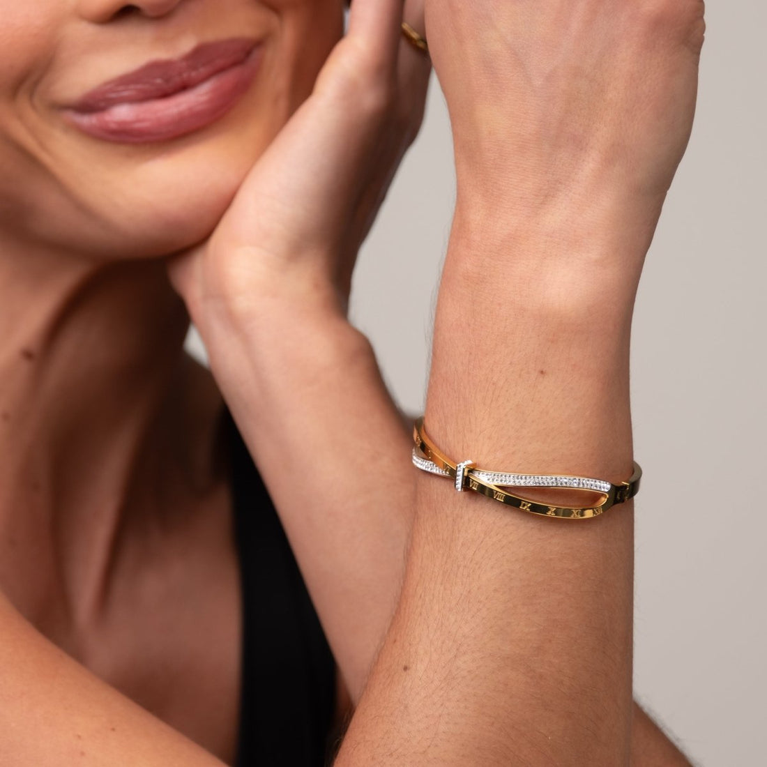 Bracelete Romano Zircônia Banhado em Ouro 18K - Murano Joias