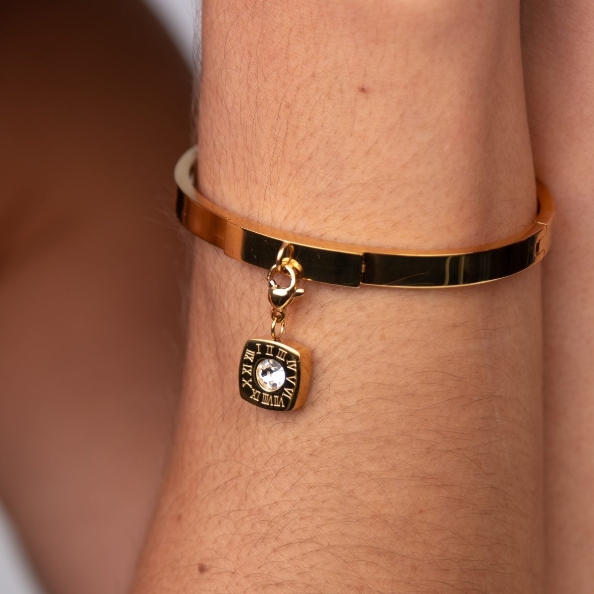 Bracelete Square Charm Banhado em Ouro 18k - Murano Joias