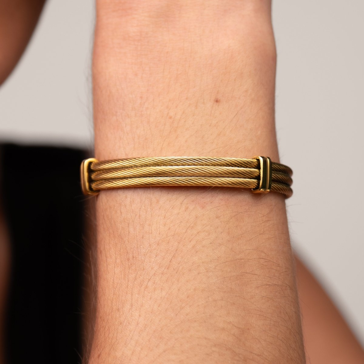 Bracelete Wire Banhado em Ouro 18k - Murano Joias