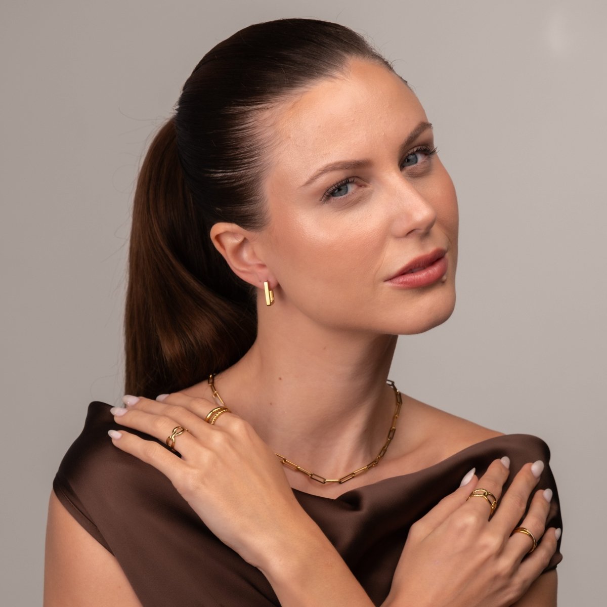 Brinco Argola Quadrada Leonor Banhado em Ouro 18K - Murano Joias