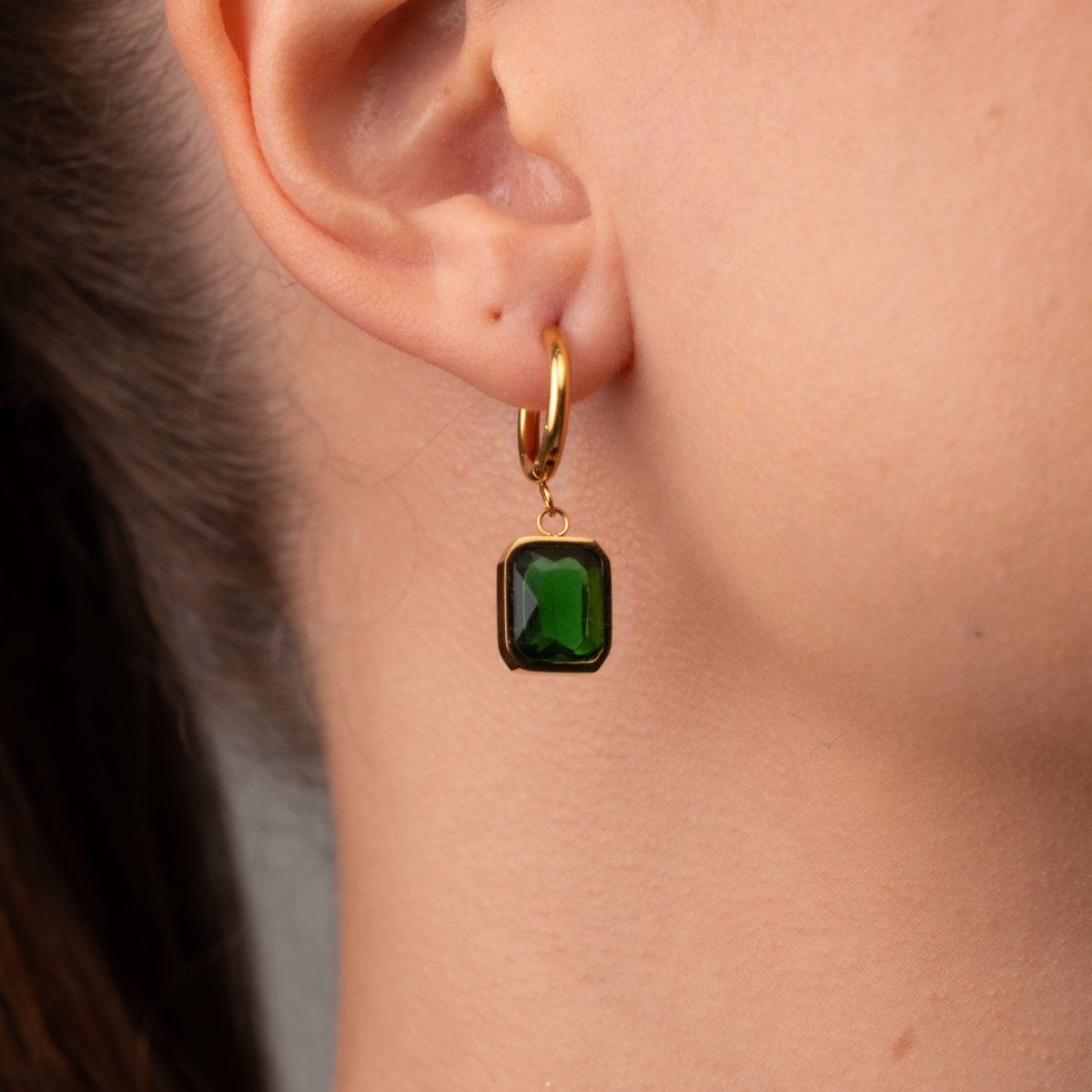 Brinco Argolinha Cristal Verde Banhado em Ouro 18k - Murano Joias