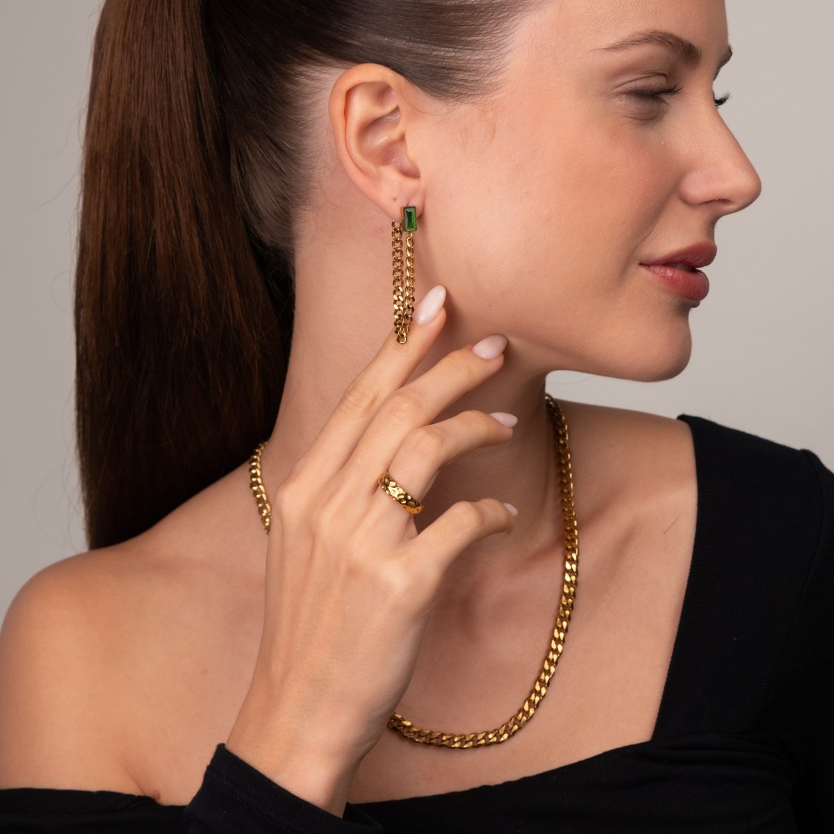 Brinco Corrente Elisabeth Zircônia Esmeralda Banhado em Ouro 18K - Murano Joias