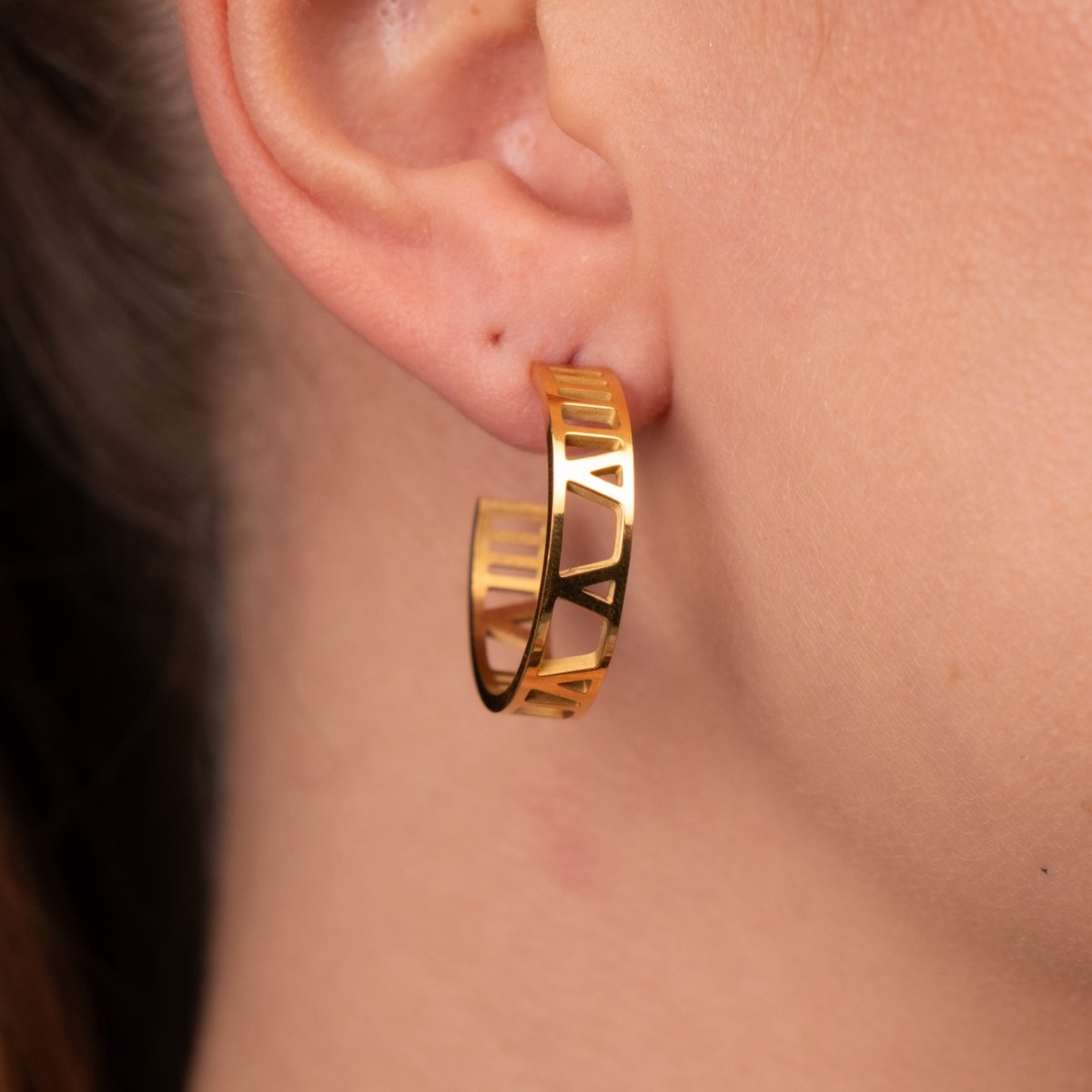 Brinco de Argola Numeral Banhado em Ouro 18K - Murano Joias