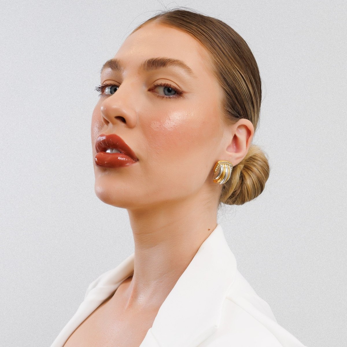 Brinco Dome Cristal com Mix de Banhos Dourado e Prata - Murano Joias