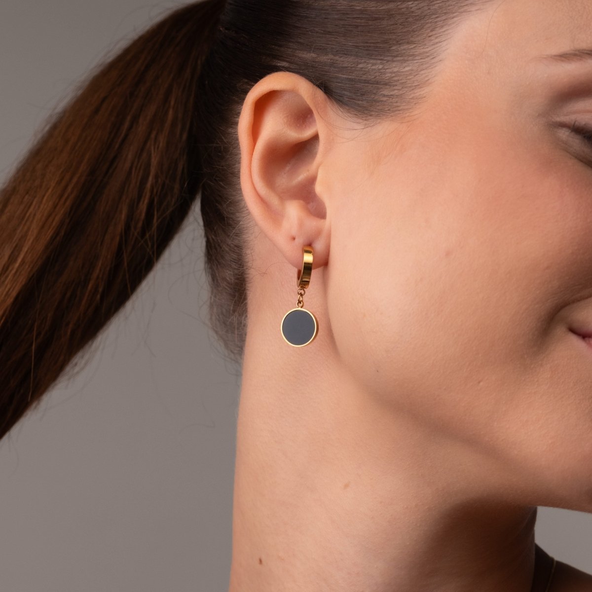 Brinco Pingente Noir Banhado em Ouro 18k - Murano Joias