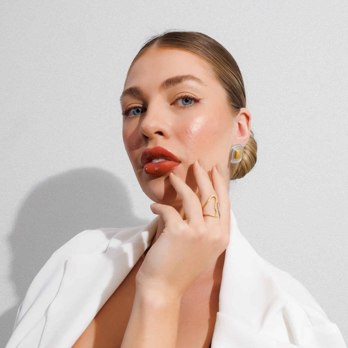 Brinco Square Lumière com Mix de Banhos Dourado e Prata - Murano Joias