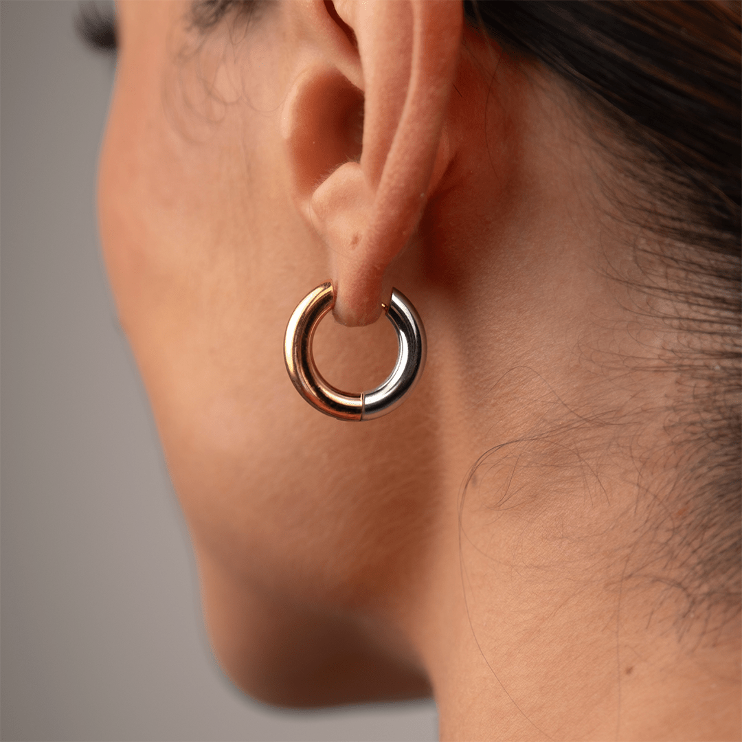 Brincos de Argola Contraste Banhado em Ouro 18k - Murano Joias