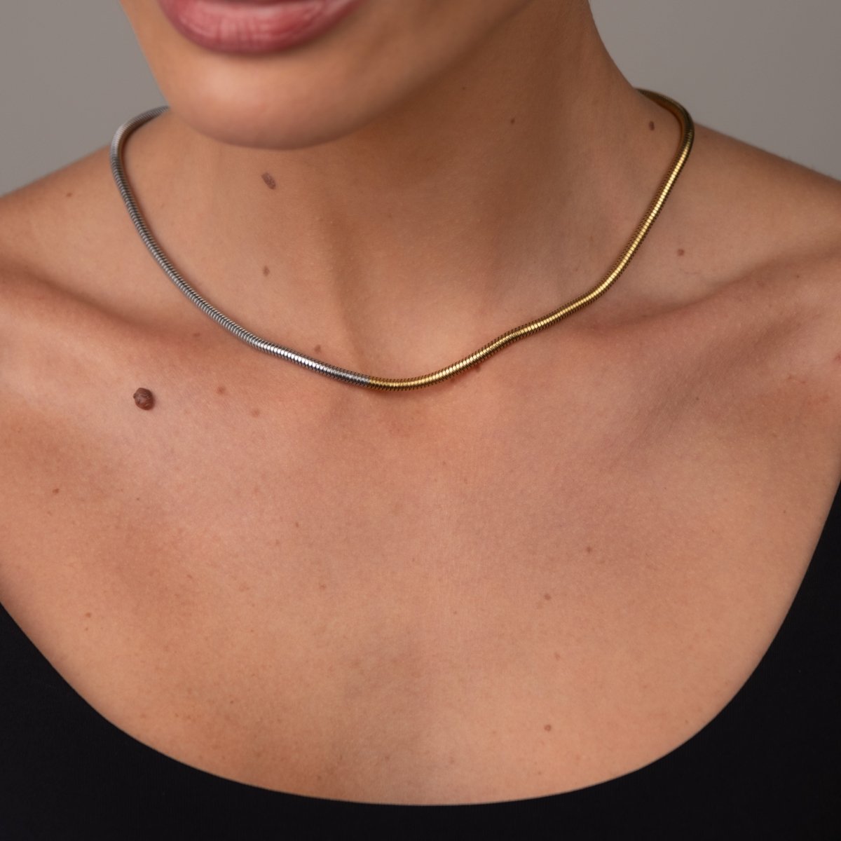 Colar Contraste Malha Banhado em Ouro 18K - Murano Joias