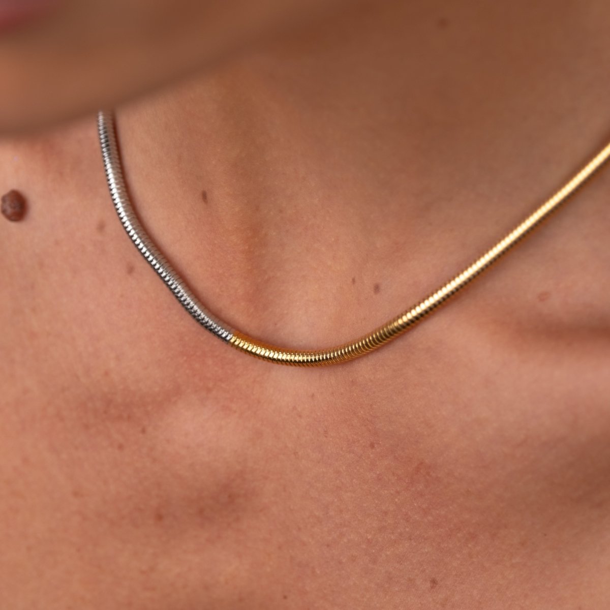 Colar Contraste Malha Banhado em Ouro 18K - Murano Joias