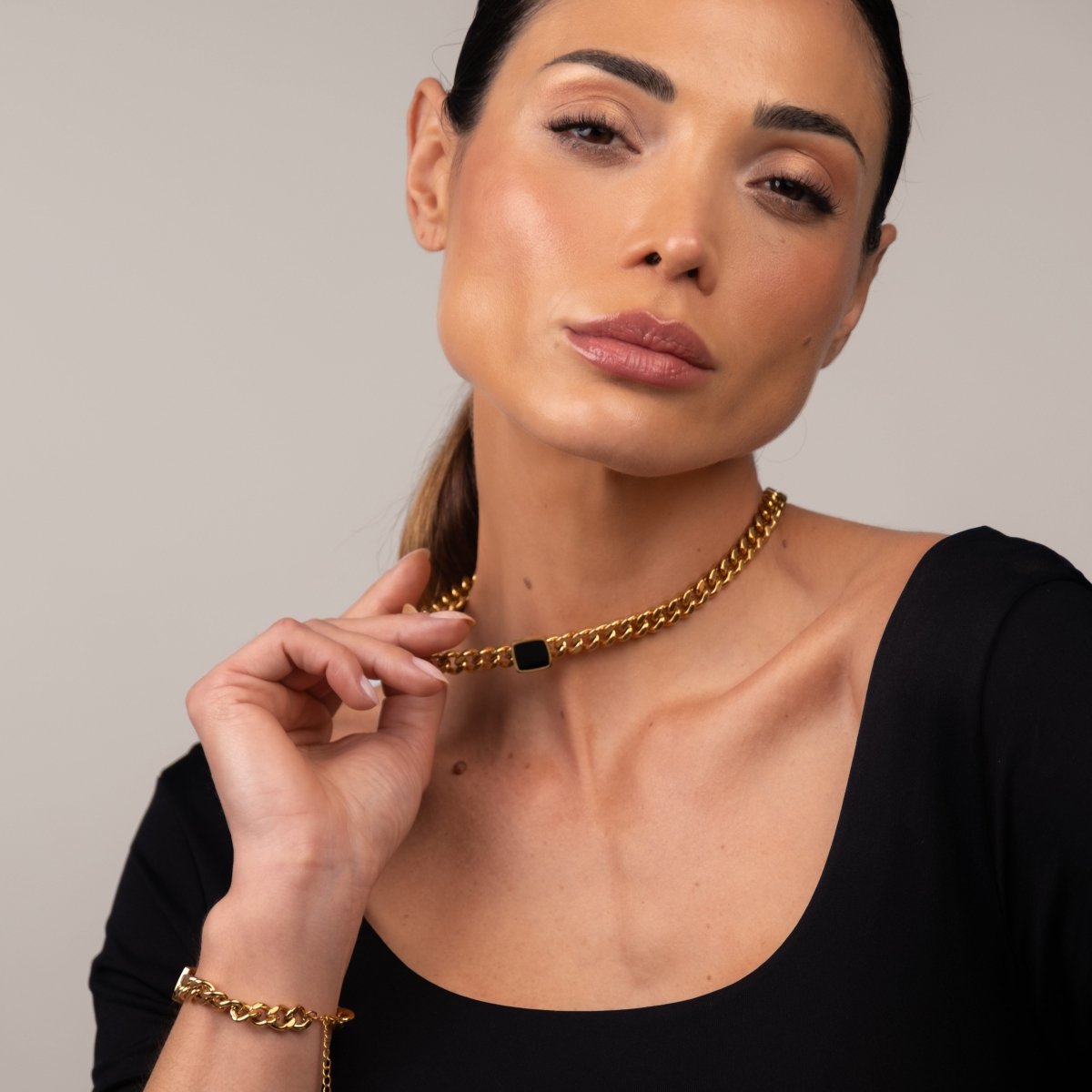 Colar Corrente Pedra Onix Quadrada Banhado em Ouro 18K - Murano Joias