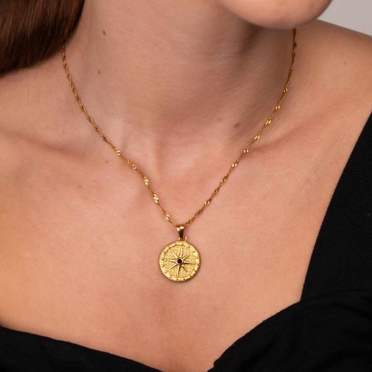 Colar Estrela Rosa dos Ventos Banhado em Ouro 18k - Murano Joias