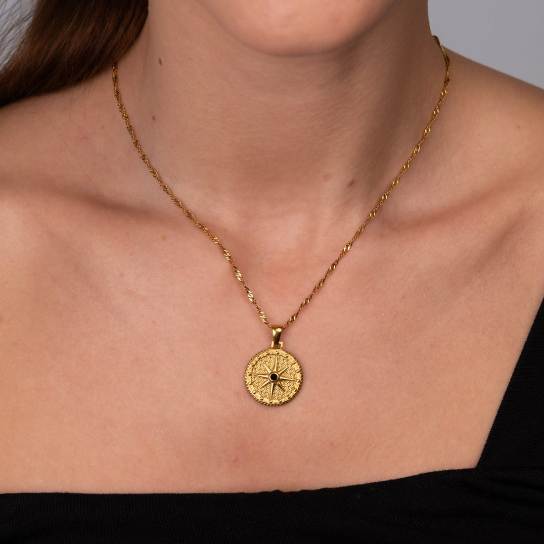 Colar Estrela Rosa dos Ventos Banhado em Ouro 18k - Murano Joias