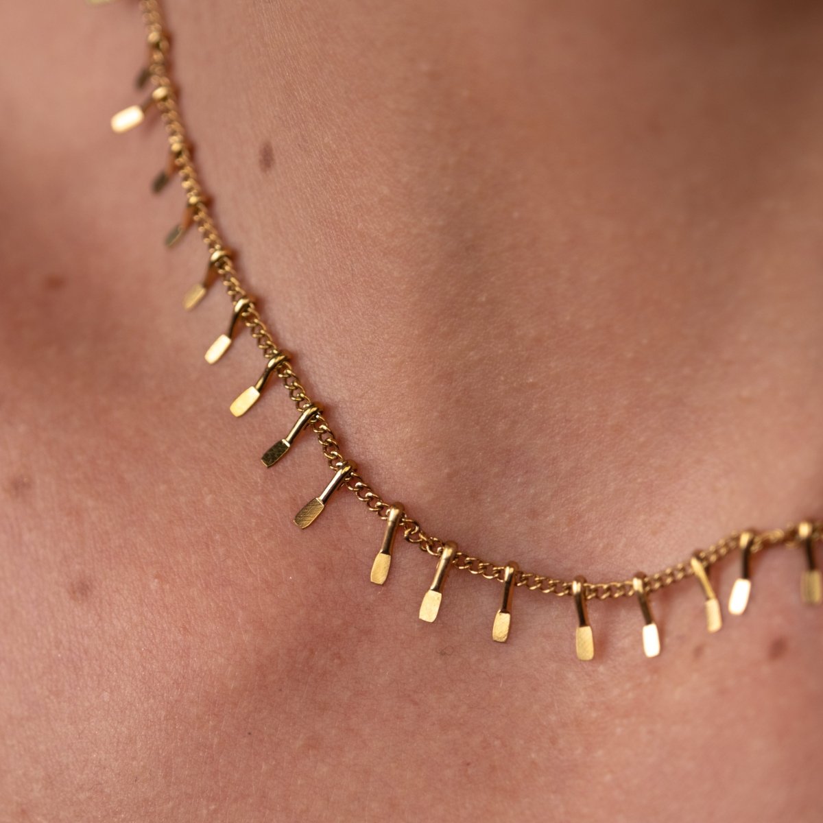 Colar Gargantilha Jurerê Banhado em Ouro 18K - Murano Joias