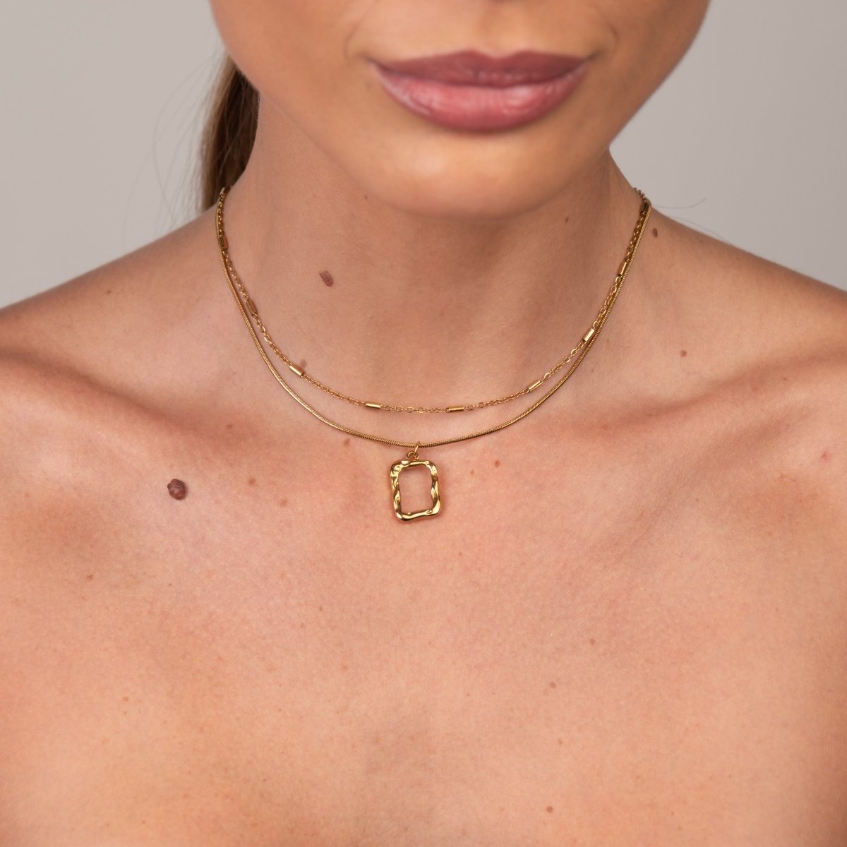 Mix de Colares Pingente Abstrato Banhado em Ouro 18K - Murano Joias