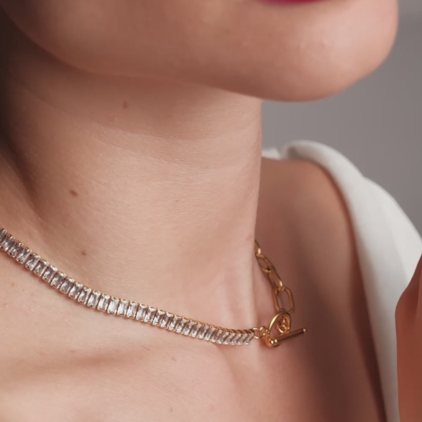 Colar Gargantilha Riviera Baguete Banhado em Ouro 18k