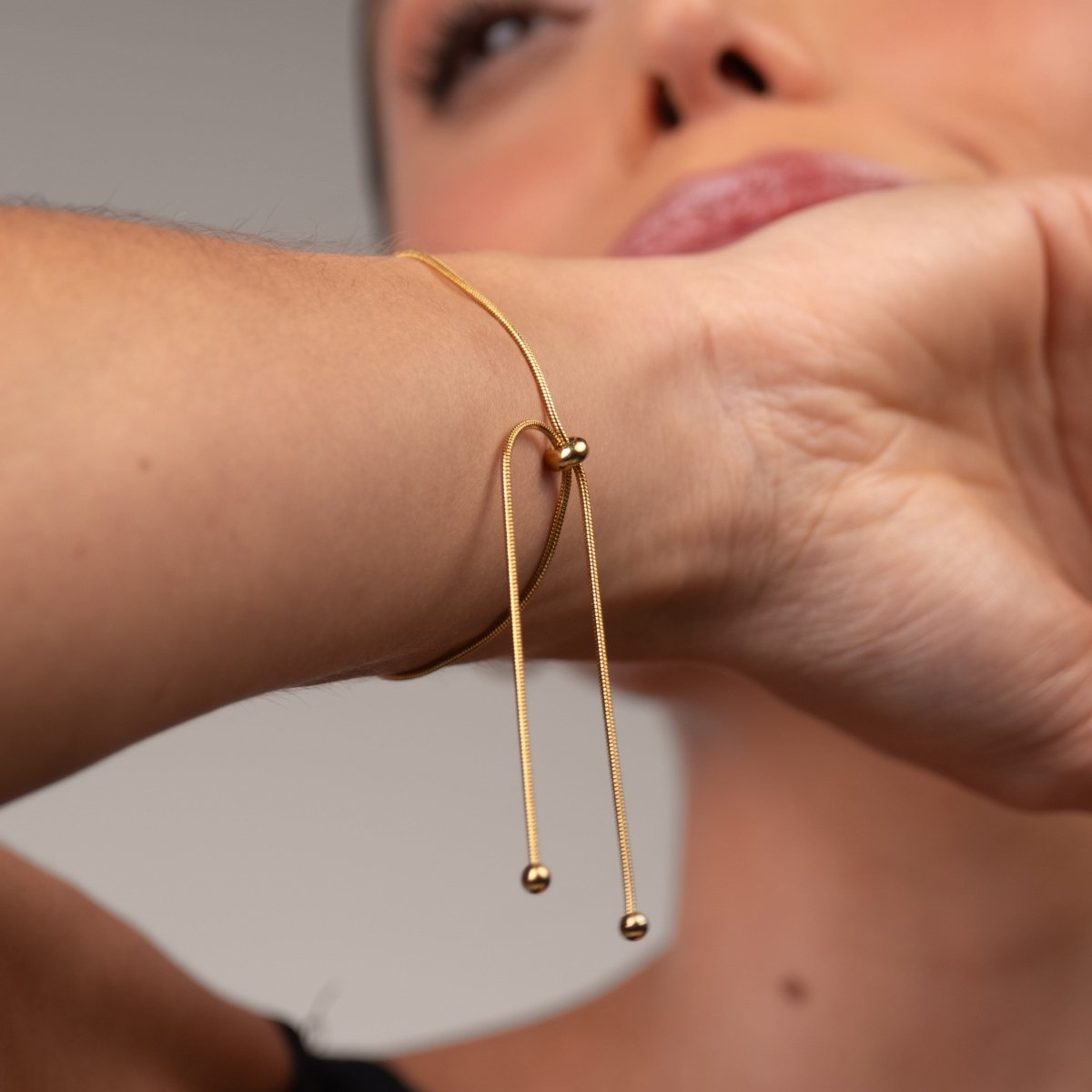 Pulseira Ajustável Fina Banhada em Ouro 18K - Murano Joias