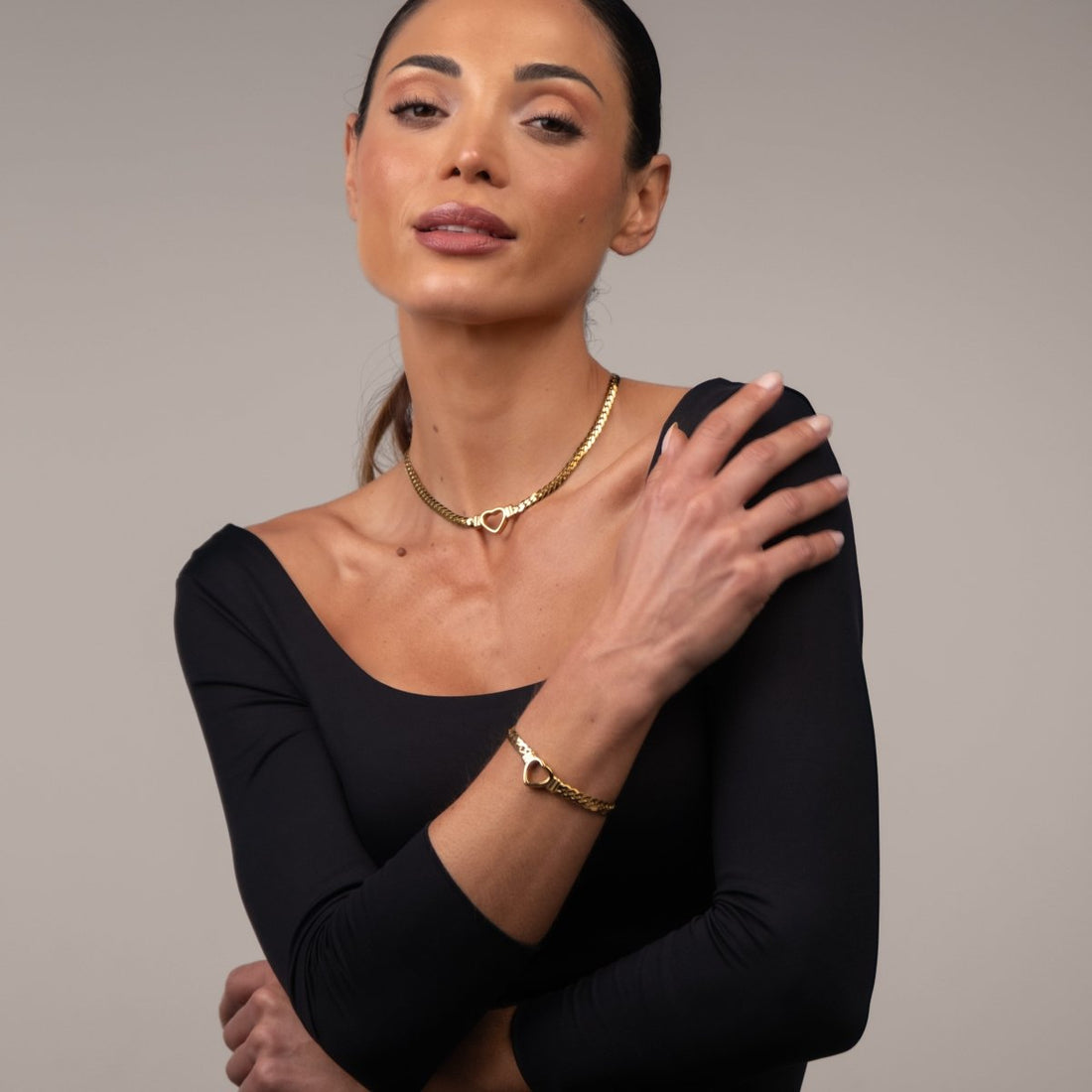 Pulseira Coração Minimalista Banhado em Ouro 18K - Murano Joias