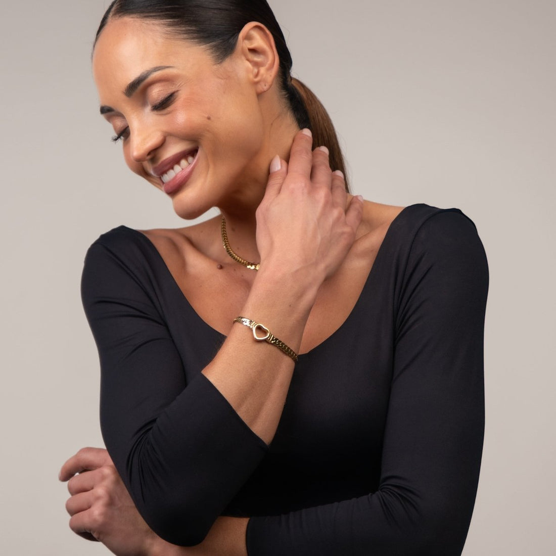 Pulseira Coração Minimalista Banhado em Ouro 18K - Murano Joias