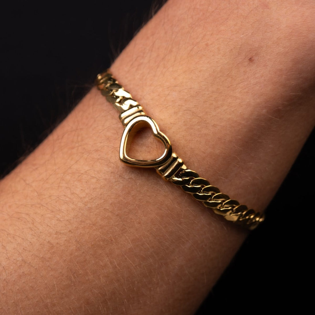 Pulseira Coração Minimalista Banhado em Ouro 18K - Murano Joias