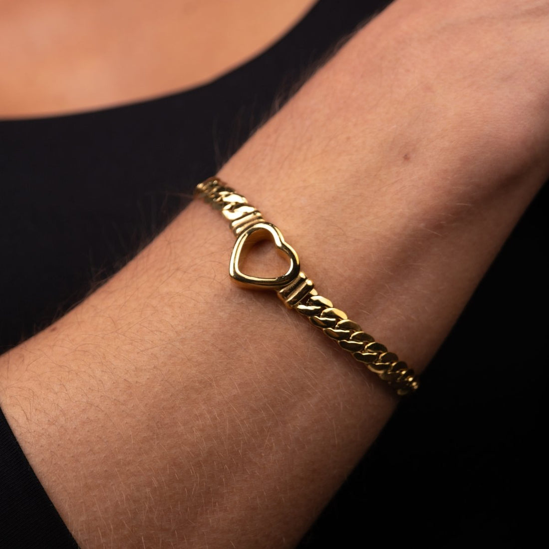 Pulseira Coração Minimalista Banhado em Ouro 18K - Murano Joias
