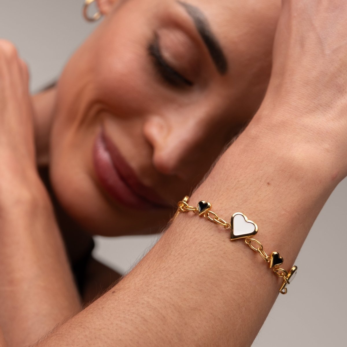 Pulseira Love Glow Monocromático Banhado em Ouro 18K - Murano Joias