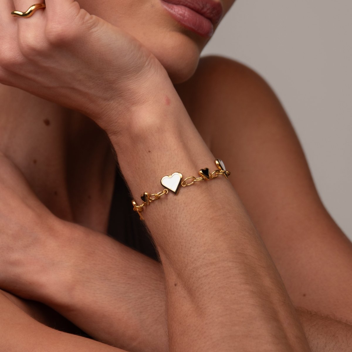 Pulseira Love Glow Monocromático Banhado em Ouro 18K - Murano Joias