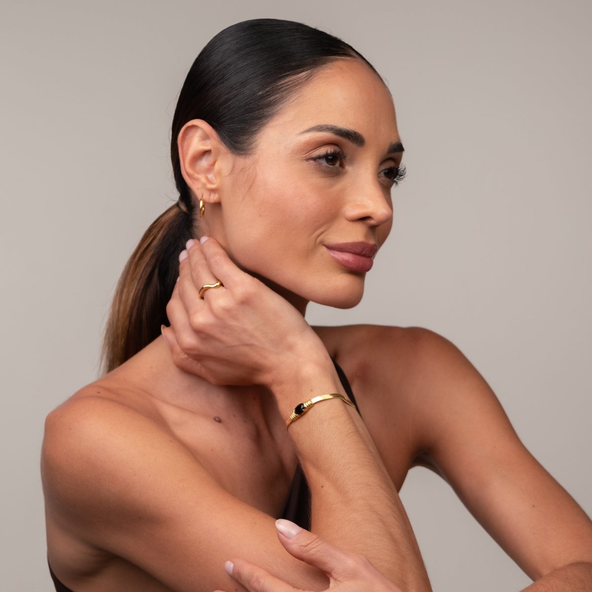 Pulseira Malha Pedra Ônix Banhado em Ouro 18K - Murano Joias